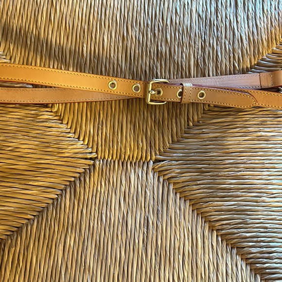 Dooney and Bourke Classic Monaghan Purse - Picture 6 of 9